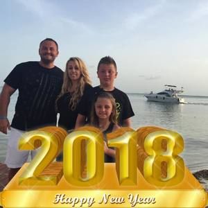 Meet your Posher, Emina